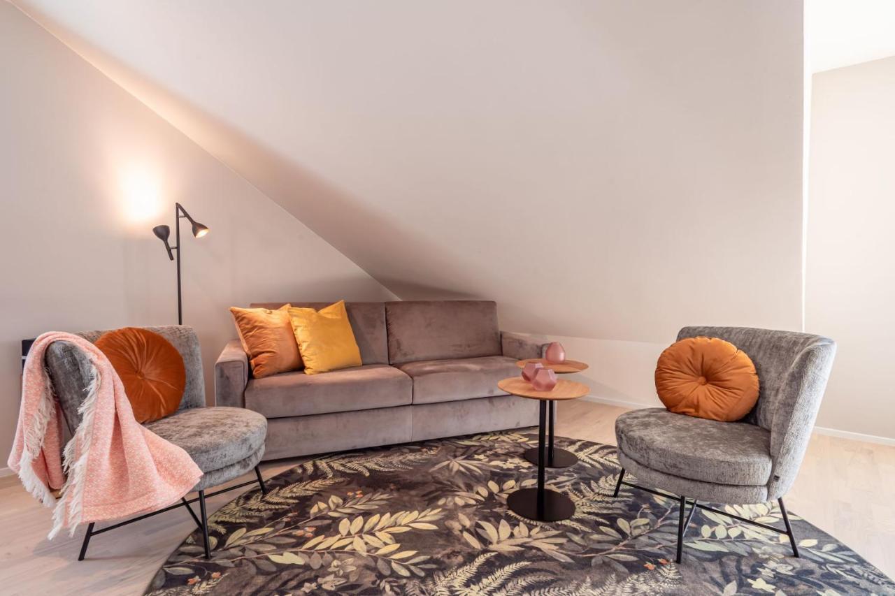 Forest Private Suites ティティゼー・ノイシュタット エクステリア 写真